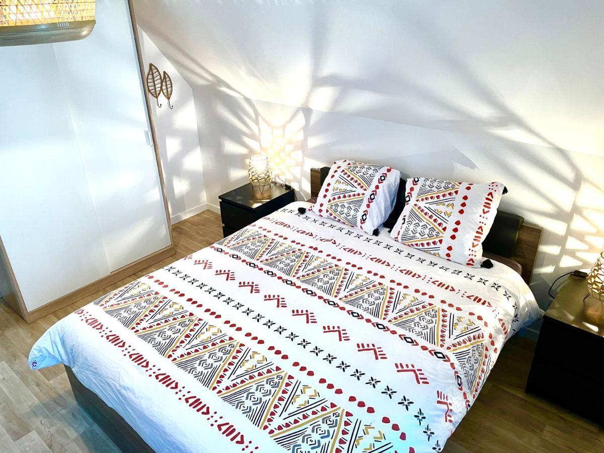 Bel Appartement « The Lion King » Proche Disney Монтеврен Экстерьер фото