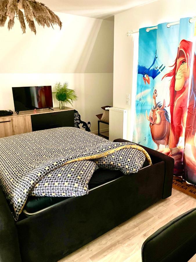 Bel Appartement « The Lion King » Proche Disney Монтеврен Экстерьер фото